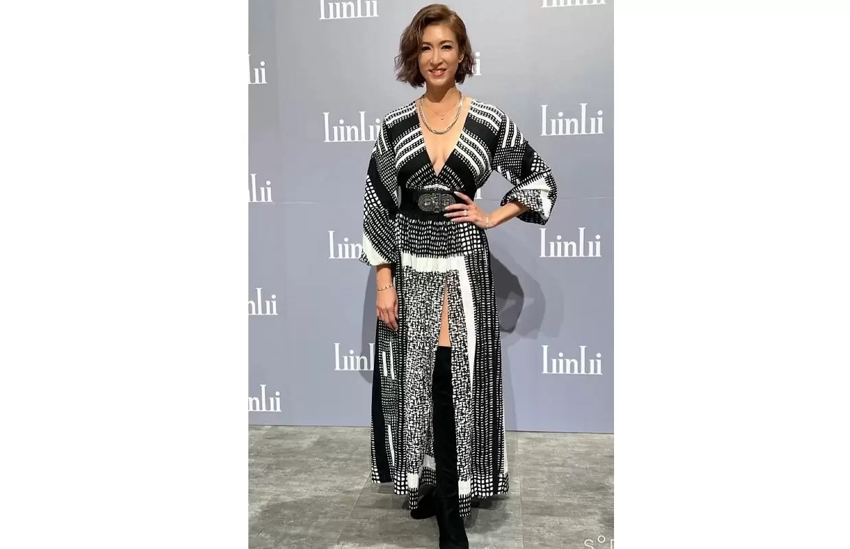 迎戰年末跑趴季，就要完美不露餡！李詠嫻：只要理想體態準備好，什麼風格的戰袍都「型」！